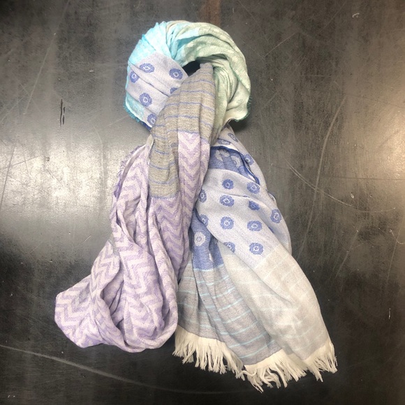 Multi Color Scarf - Picture 1 of 2